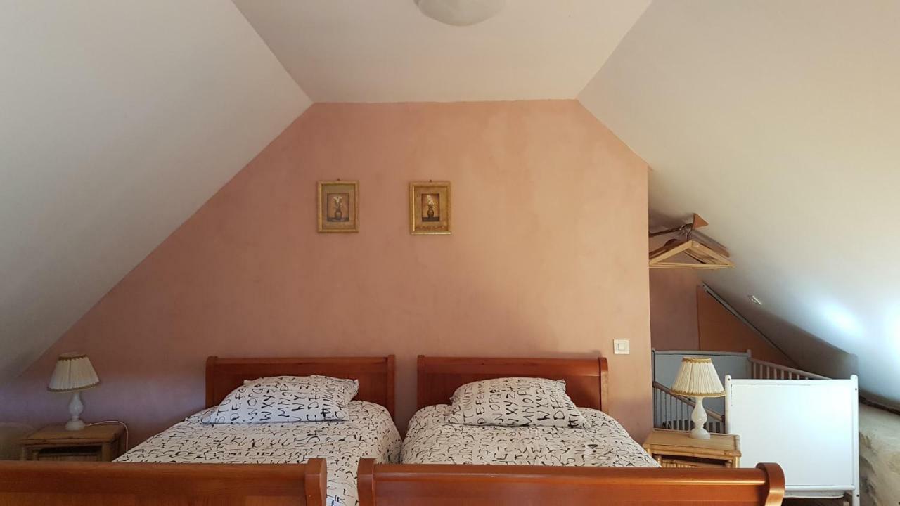 La Ferme De Kerhors Hotel Tréméoc Eksteriør billede